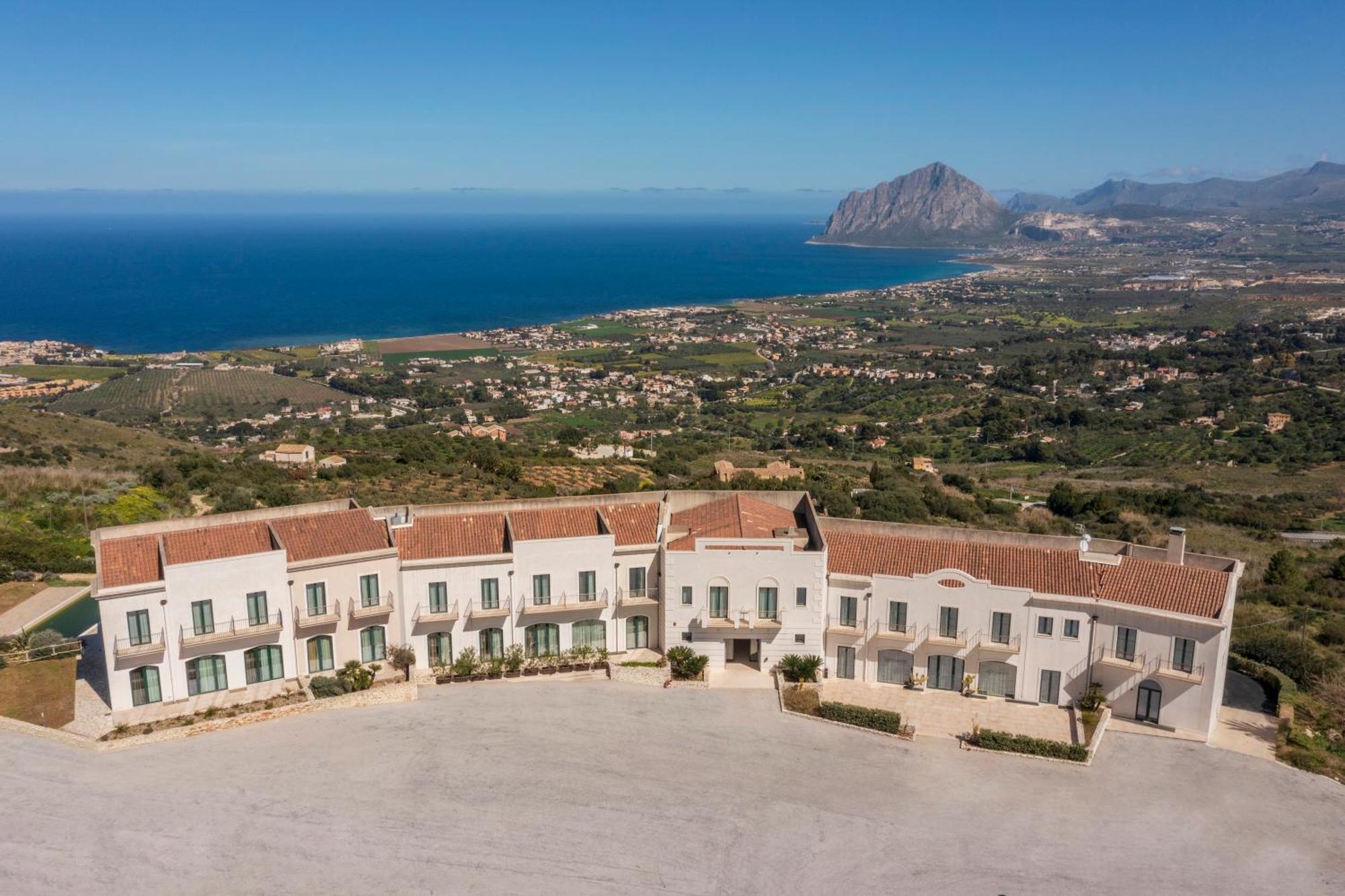 Hotel Venere Di Erice Resort & Spa Valderice Bagian luar foto